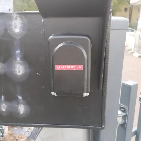 Ruhiges 7x24 Check-in Appartement Stuttgart